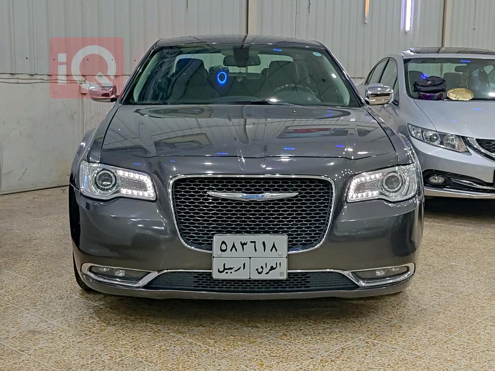 كرايسلر 300